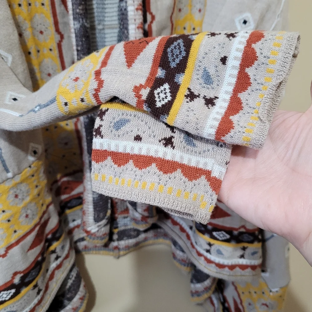 Freeway Patterned Open Cardigan - Picture 4 of 6